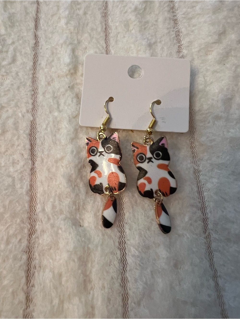 Calico Cat Dangle Earrings - Cute Orange, Black & White Cat Design